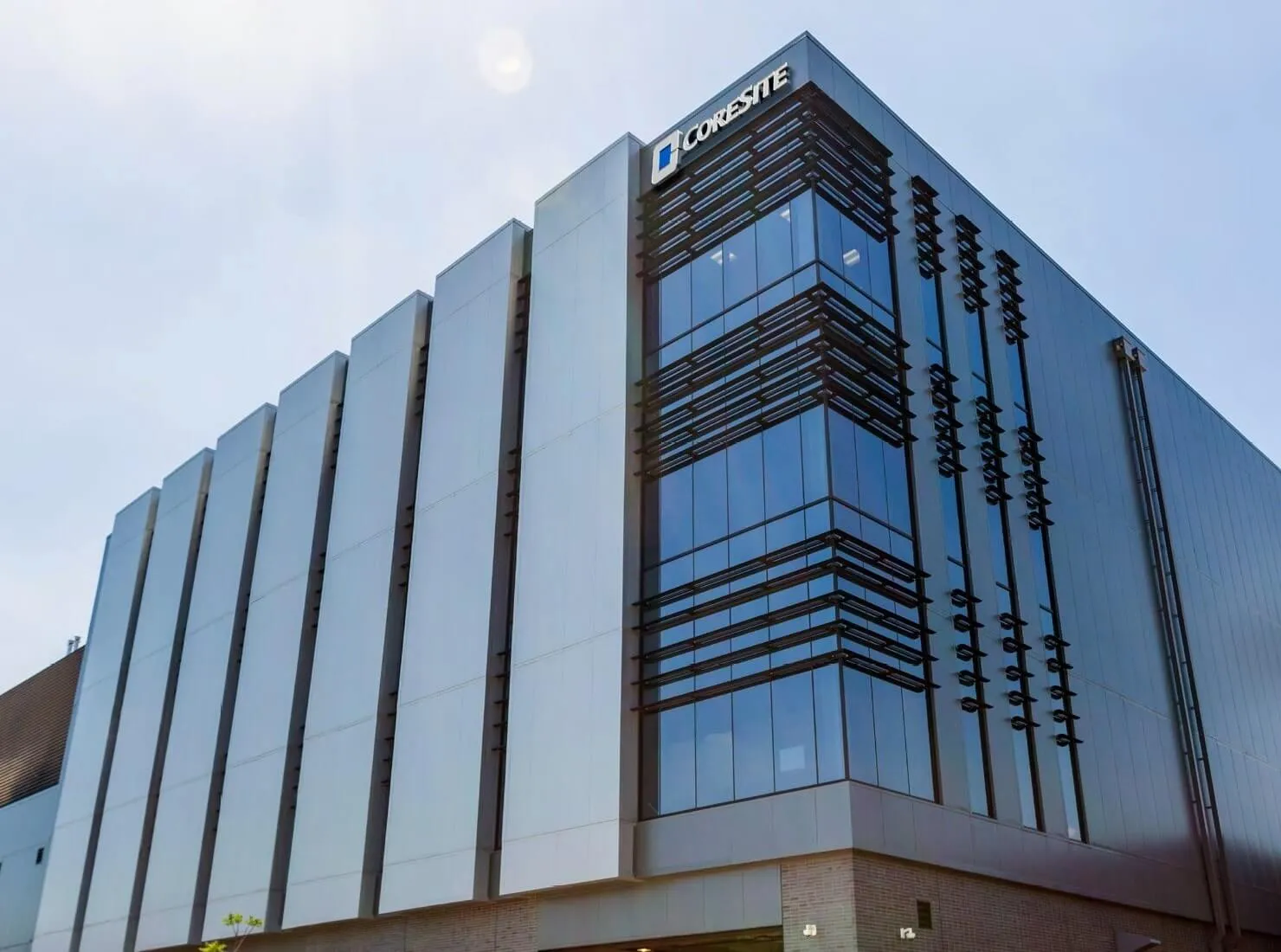 American Tower comprará CoreSite por $10.100M en su apuesta por host neutral