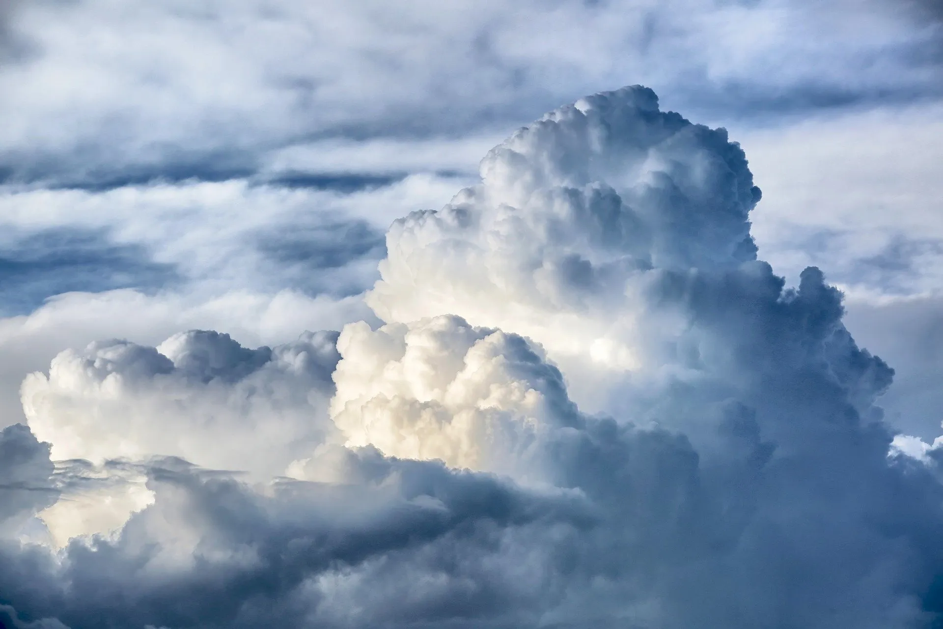 Hyperscale Data Centers: Amazon, Microsoft and Google