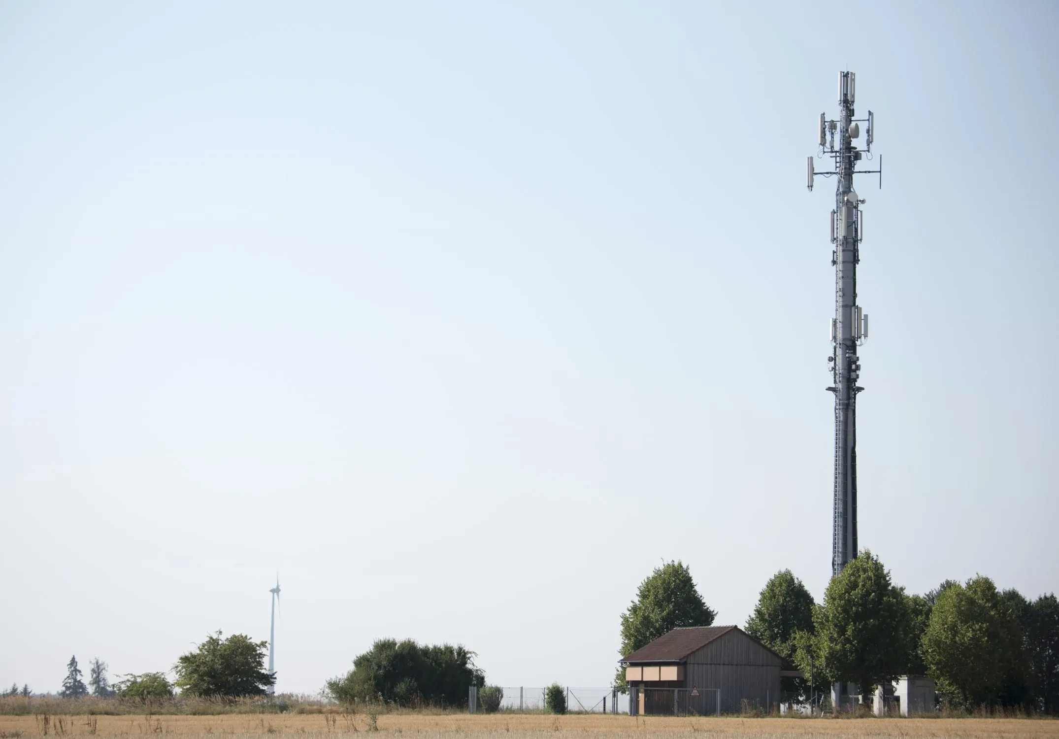 DigitalBridge y Brookfield compran el 51% de las torres de Deutsche Telekom por una valoración de 17.500 millones de euros